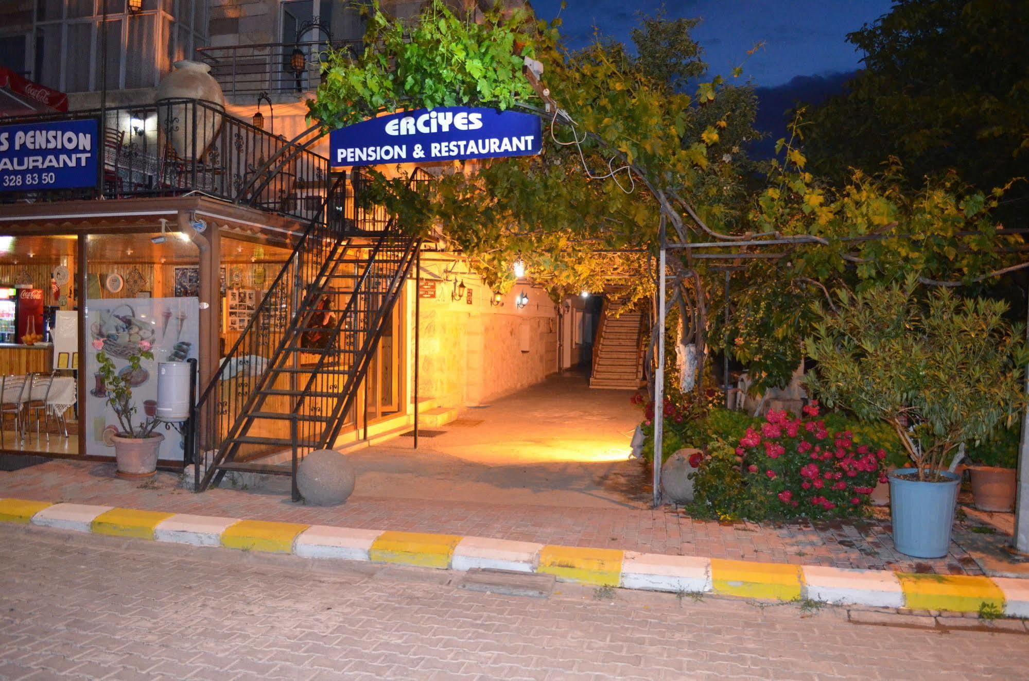 Erciyes Stone Hotel Üçhisar Exterior foto