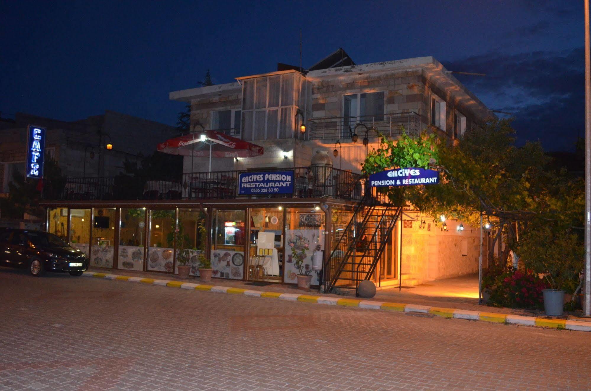 Erciyes Stone Hotel Üçhisar Exterior foto